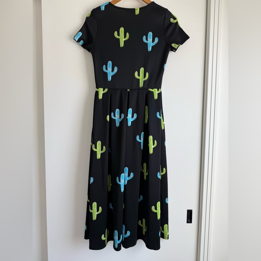 Promesa Cactus Print Midi Dress Size Small Made in USA Black Novelty Print - Picture 8 of 9